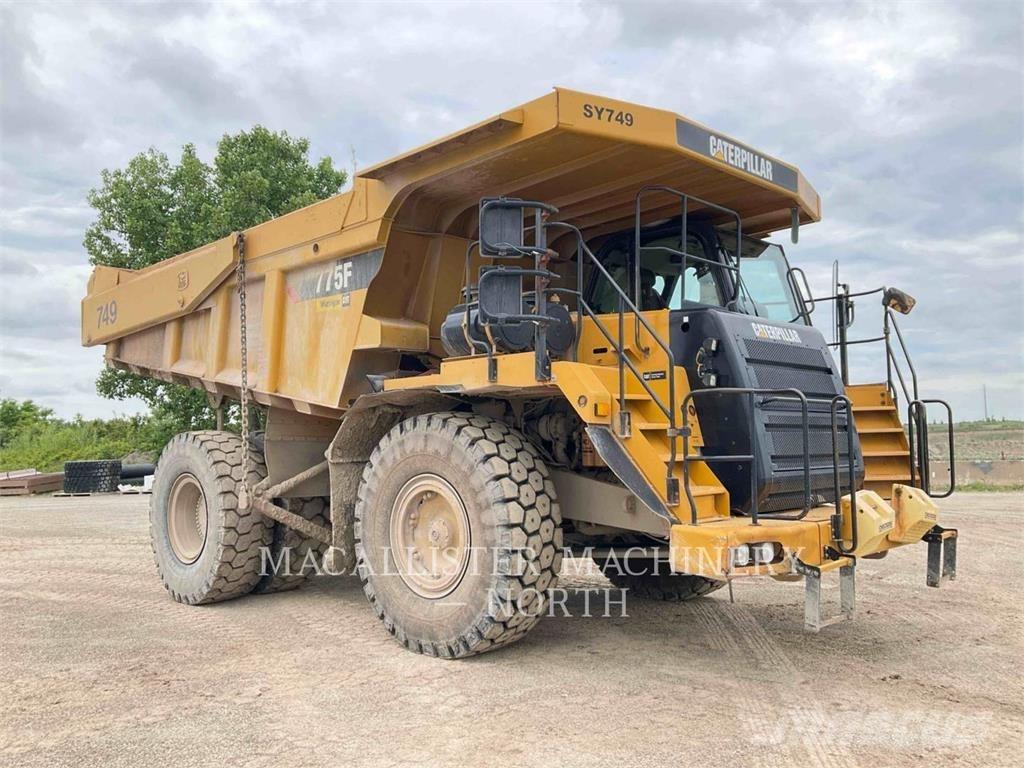 CAT 775F Σπαστό Dump Truck ADT