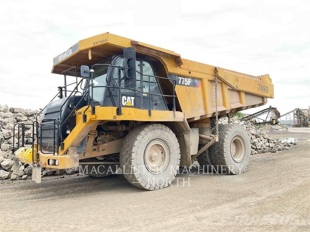 CAT 775F Σπαστό Dump Truck ADT
