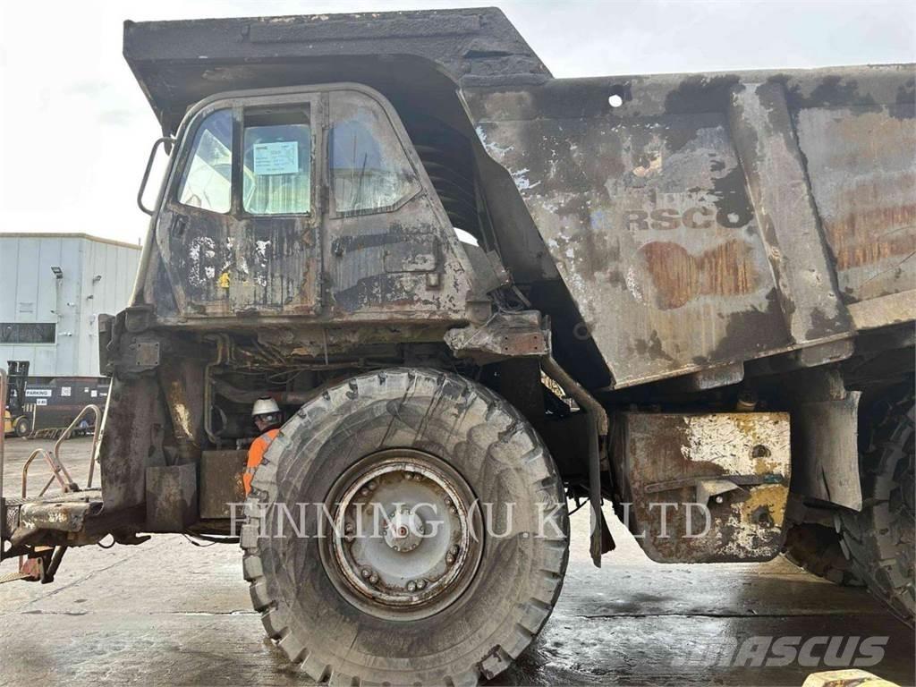 CAT 775G Σπαστό Dump Truck ADT