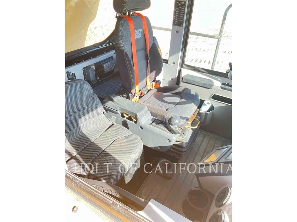 CAT 775G Σπαστό Dump Truck ADT