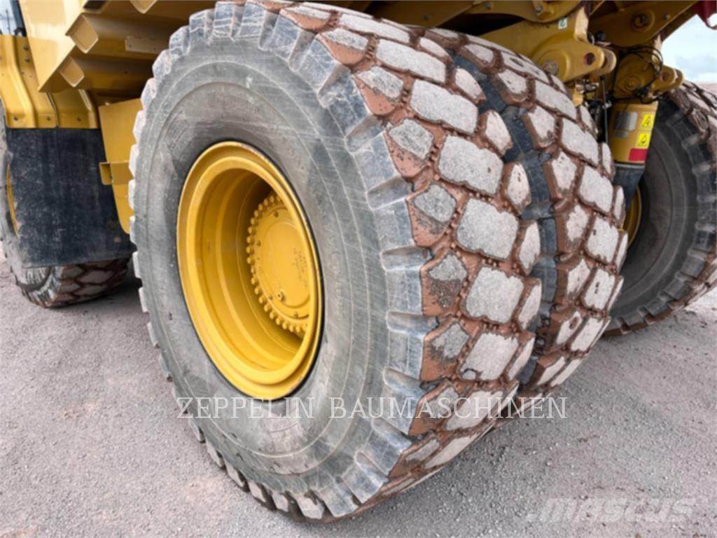 CAT 775G Σπαστό Dump Truck ADT