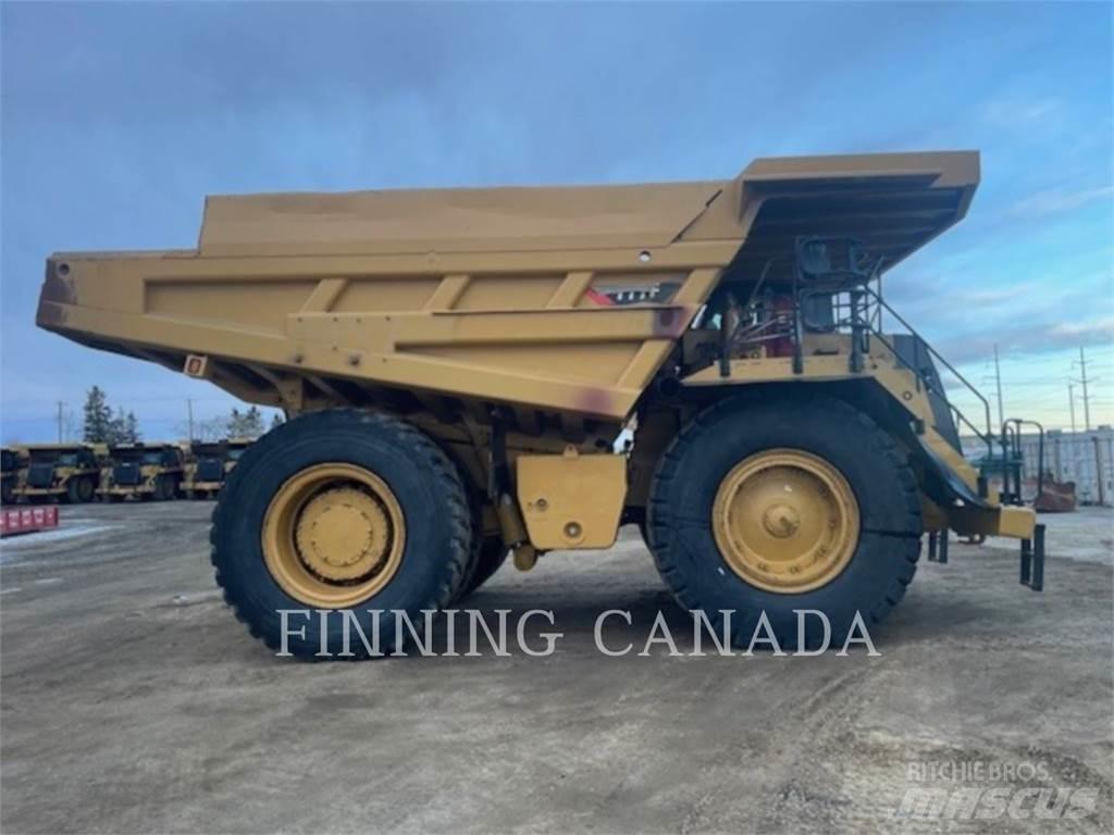 CAT 777F Σπαστό Dump Truck ADT