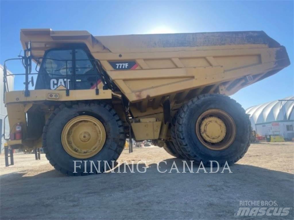 CAT 777F Σπαστό Dump Truck ADT