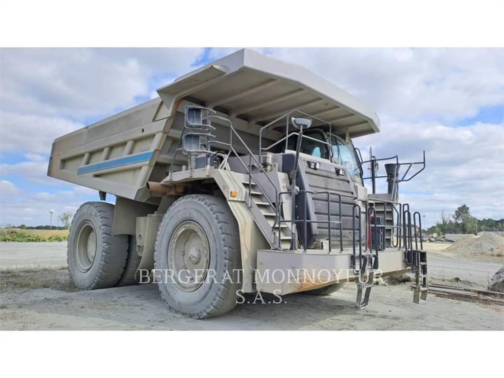 CAT 777F Σπαστό Dump Truck ADT