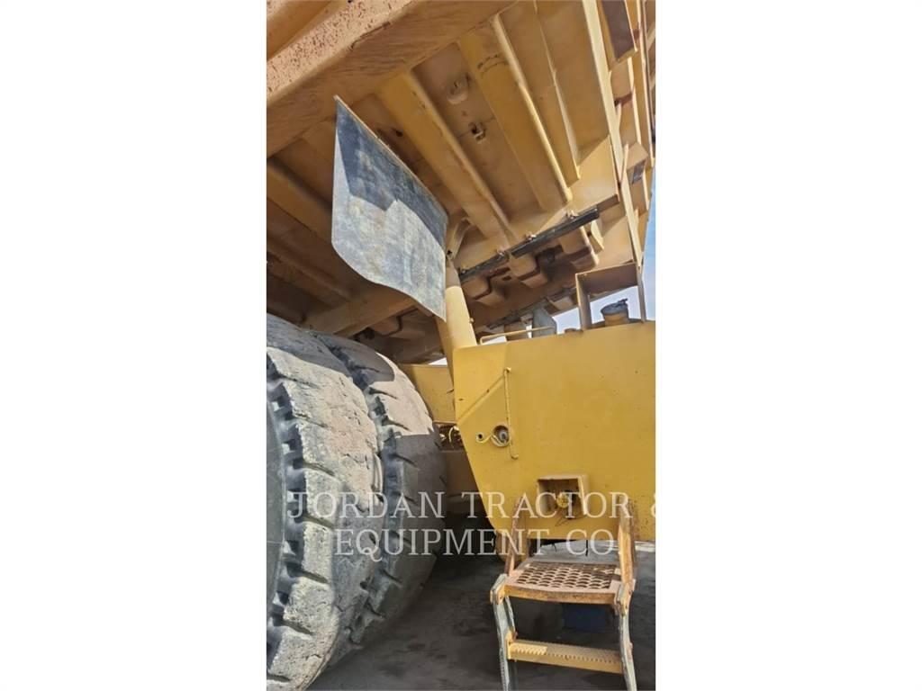 CAT 777F Σπαστό Dump Truck ADT