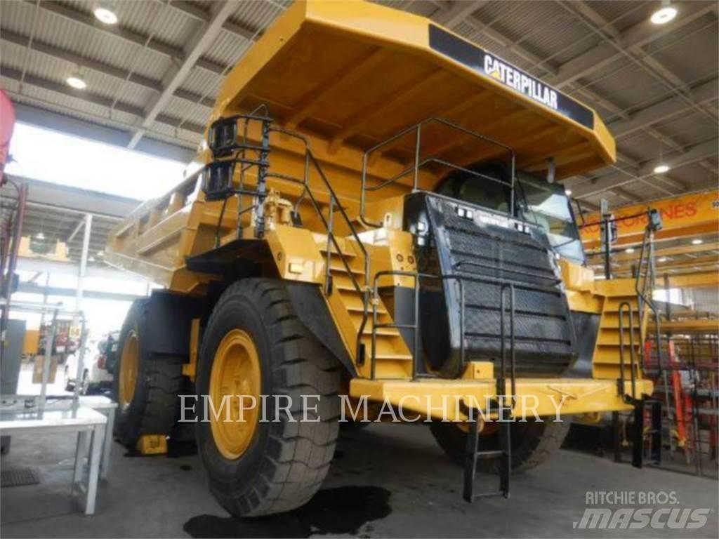 CAT 777F Σπαστό Dump Truck ADT