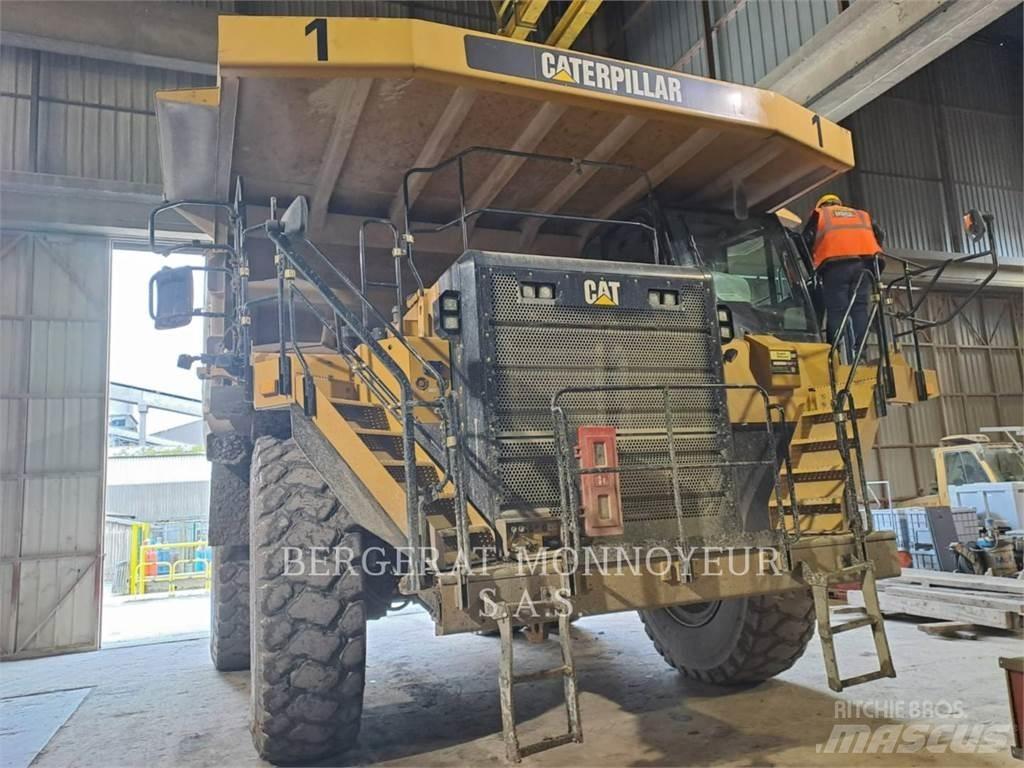 CAT 777G Σπαστό Dump Truck ADT