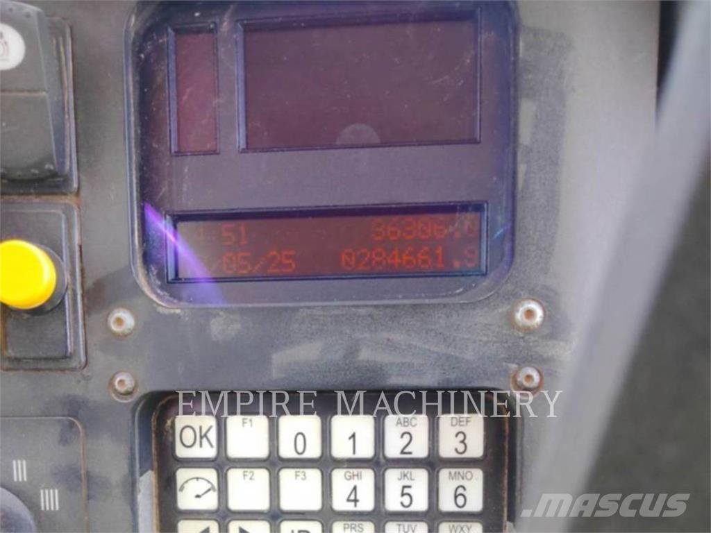 CAT 789D Σπαστό Dump Truck ADT