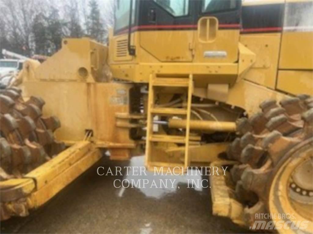 CAT 815F Μπουλντόζες με λάστιχα