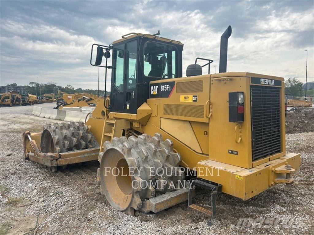 CAT 815F2 Κύλινδροι συμπίεσης εδάφους