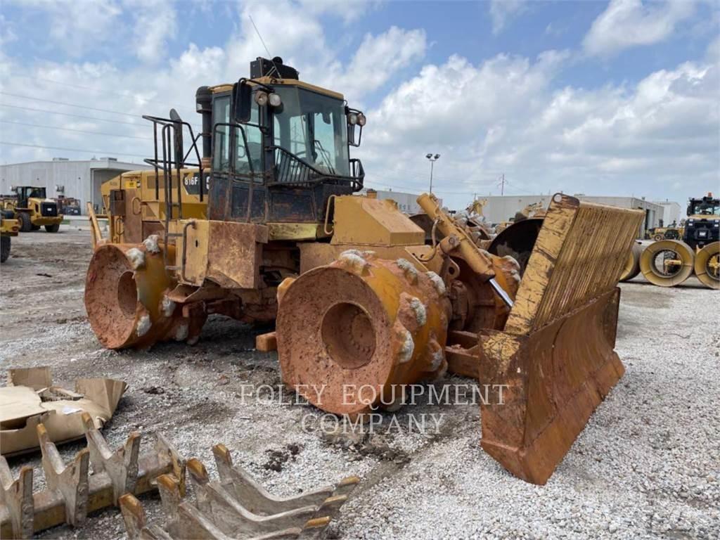 CAT 816F2 Κύλινδροι συμπίεσης εδάφους