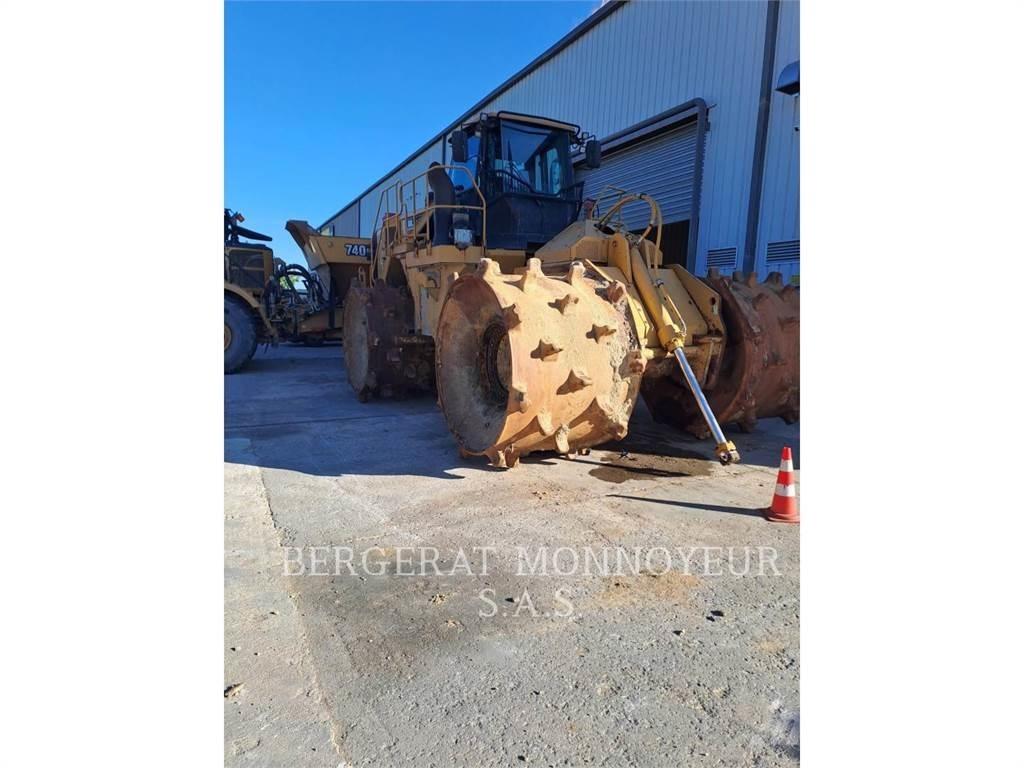 CAT 836K Μπουλντόζες με λάστιχα