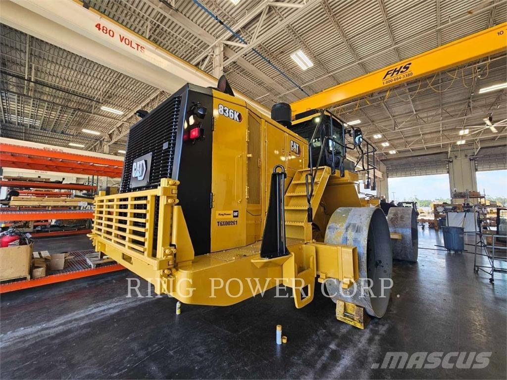 CAT 836K Κύλινδροι συμπίεσης εδάφους