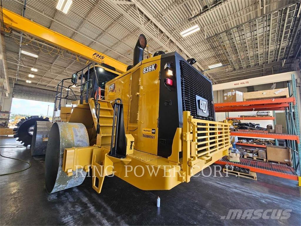 CAT 836K Κύλινδροι συμπίεσης εδάφους