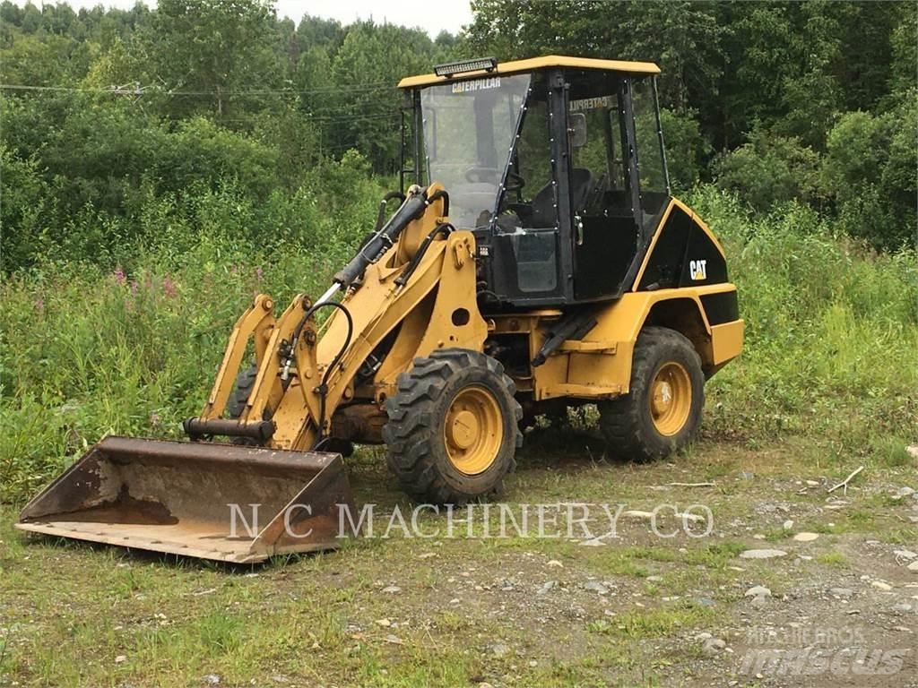 CAT 902 Φορτωτές με λάστιχα (Τροχοφόροι)