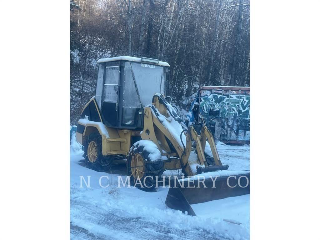 CAT 902 Φορτωτές με λάστιχα (Τροχοφόροι)