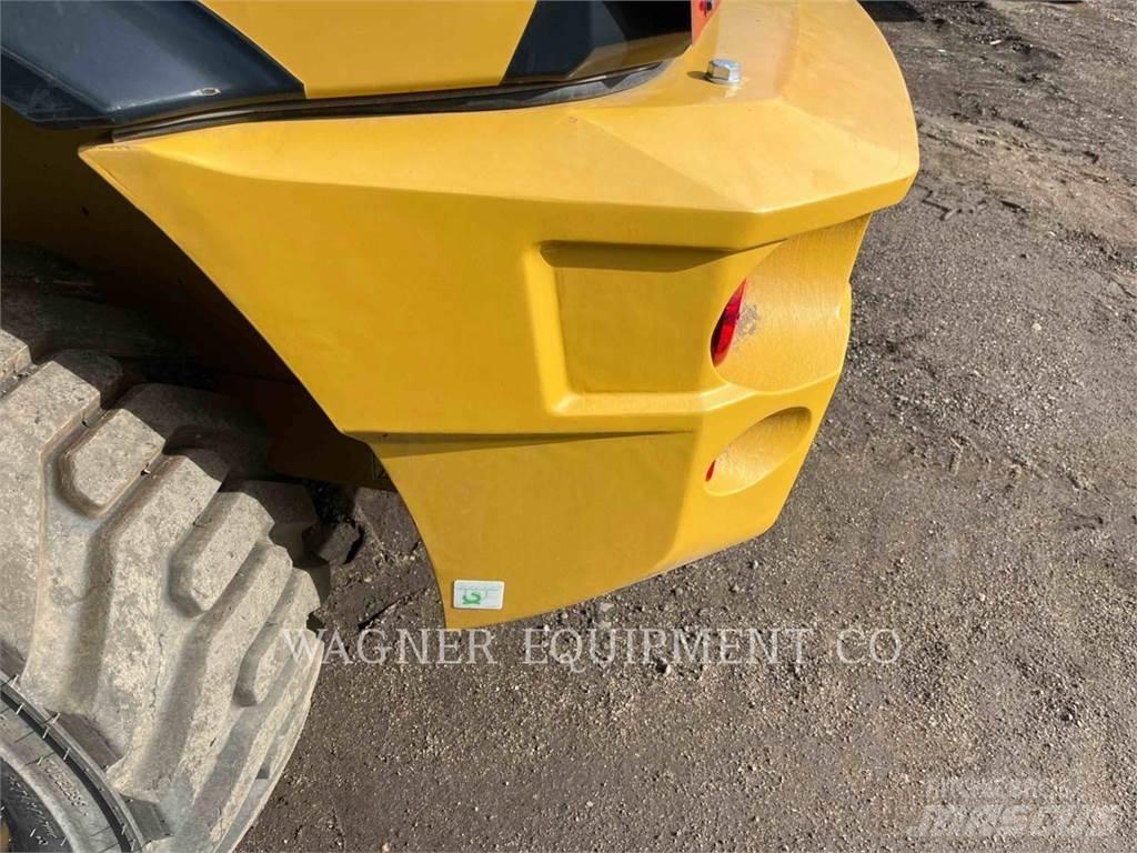 CAT 903D Φορτωτές με λάστιχα (Τροχοφόροι)