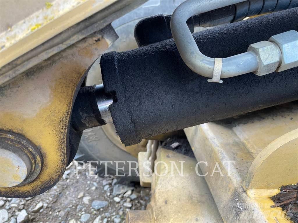 CAT 906 Φορτωτές με λάστιχα (Τροχοφόροι)