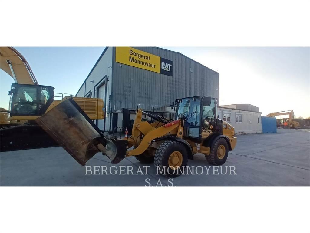 CAT 906 Φορτωτές με λάστιχα (Τροχοφόροι)