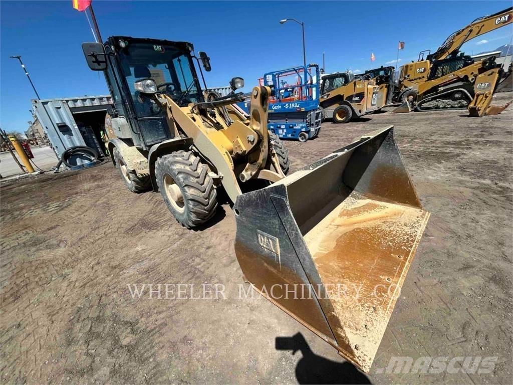 CAT 906 Φορτωτές με λάστιχα (Τροχοφόροι)