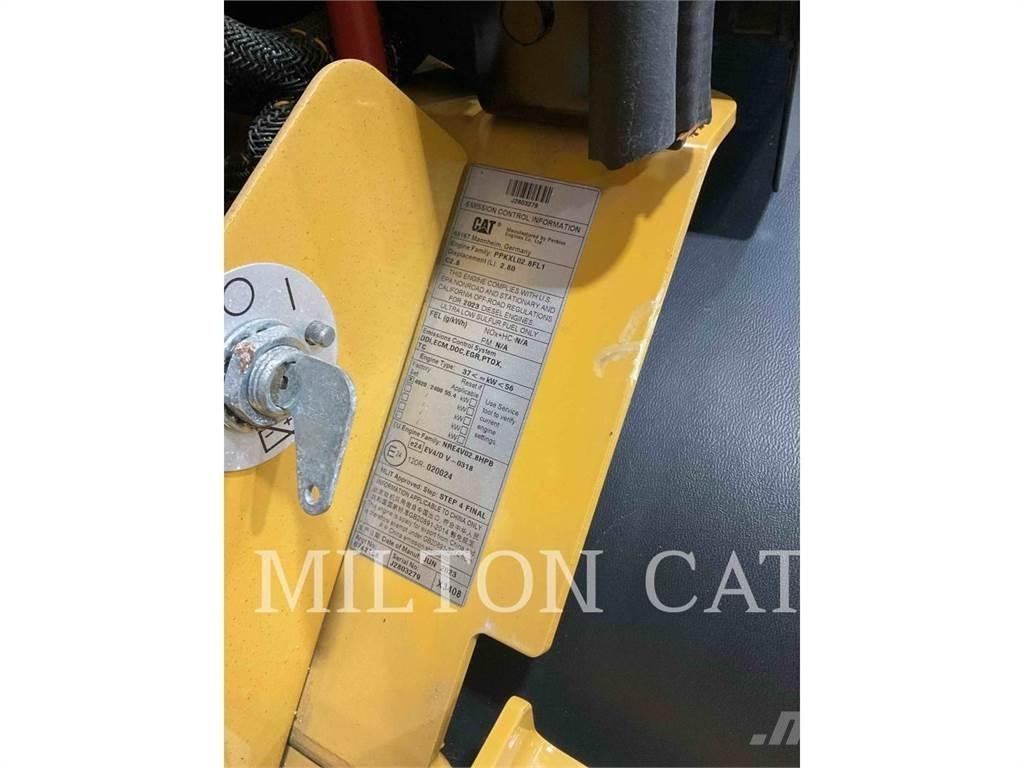 CAT 906 Φορτωτές με λάστιχα (Τροχοφόροι)