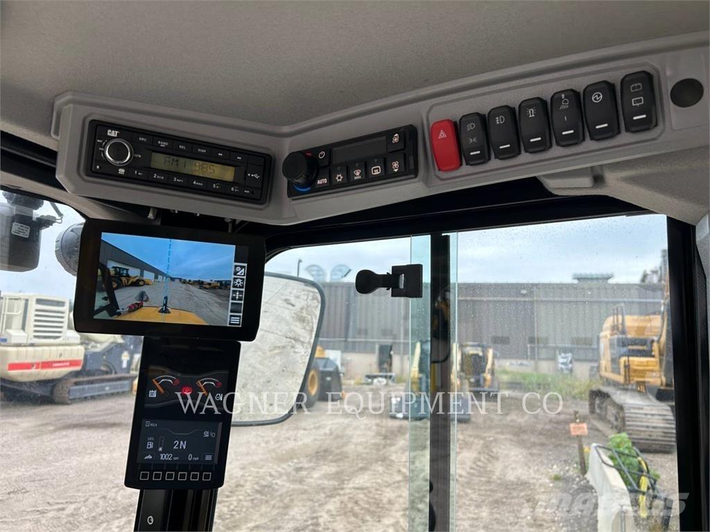 CAT 906 Φορτωτές με λάστιχα (Τροχοφόροι)