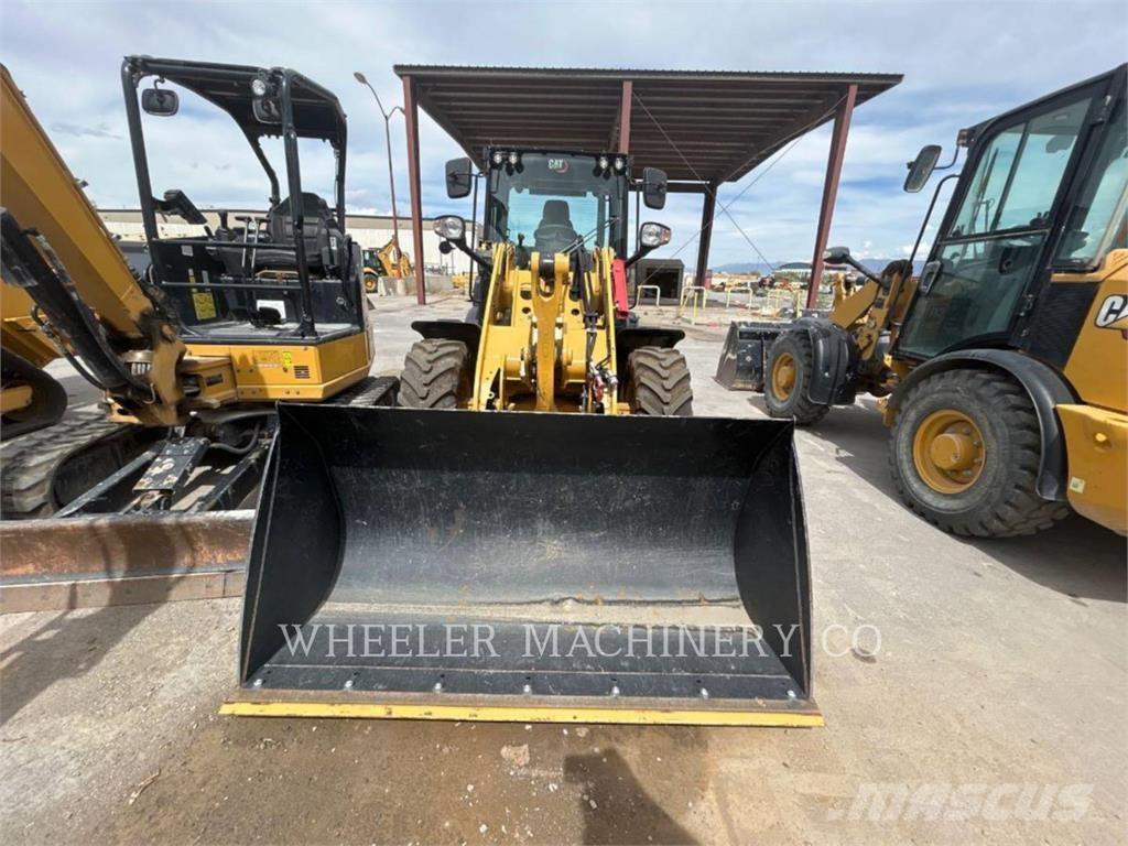 CAT 906 Φορτωτές με λάστιχα (Τροχοφόροι)
