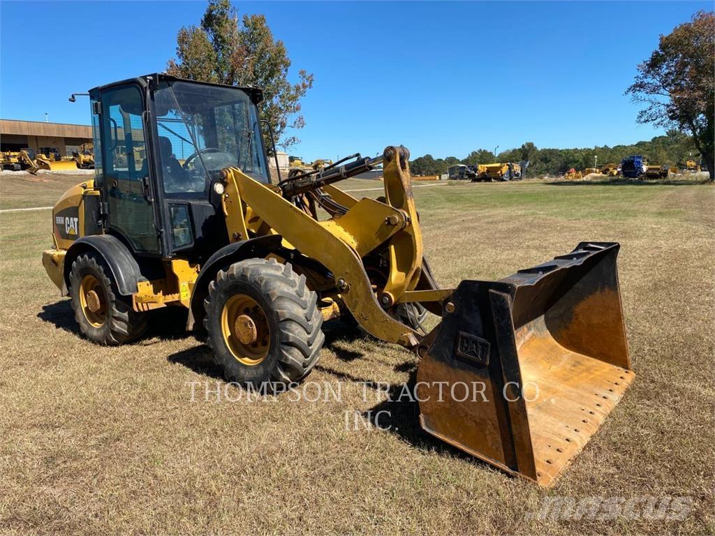 CAT 906 M Φορτωτές με λάστιχα (Τροχοφόροι)