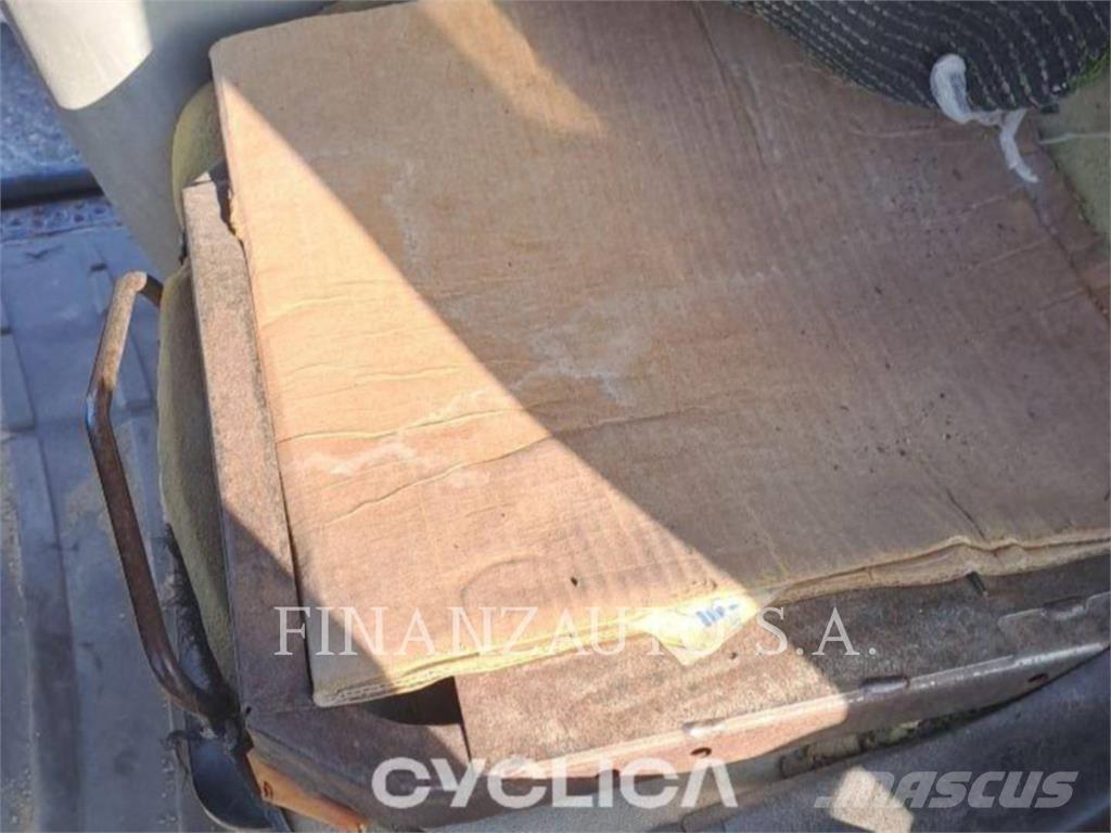 CAT 906H Φορτωτές με λάστιχα (Τροχοφόροι)