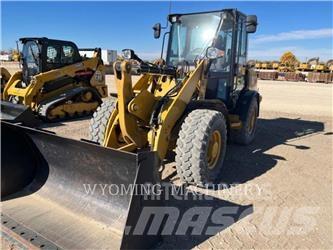 CAT 906M Φορτωτές με λάστιχα (Τροχοφόροι)