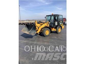 CAT 906M Μίνι φορτωτές