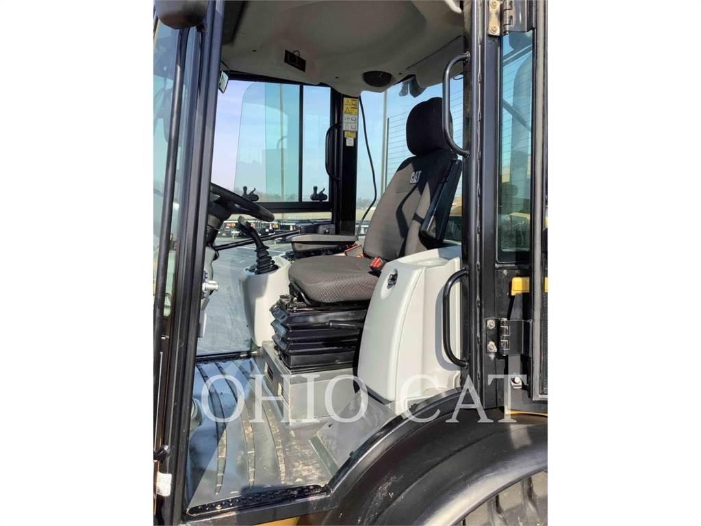CAT 906M Μίνι φορτωτές