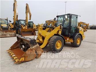 CAT 906M Φορτωτές με λάστιχα (Τροχοφόροι)