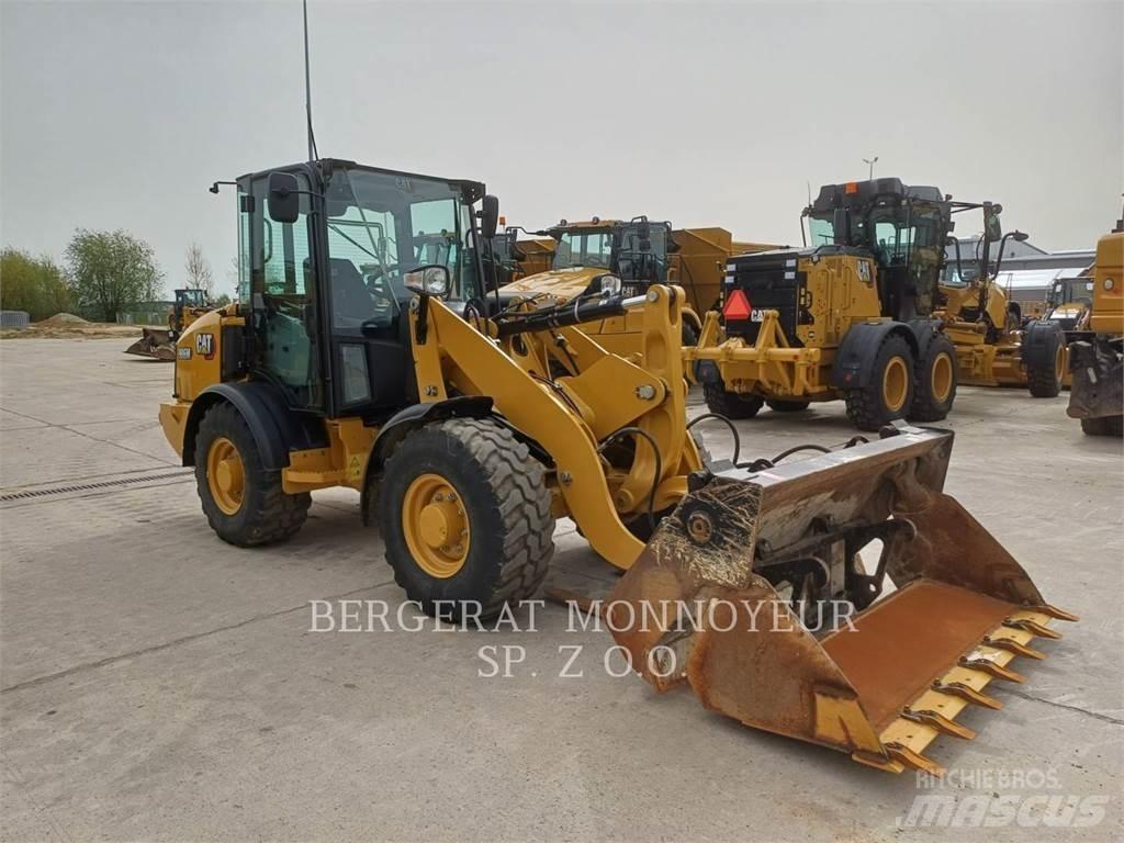 CAT 906M Φορτωτές με λάστιχα (Τροχοφόροι)