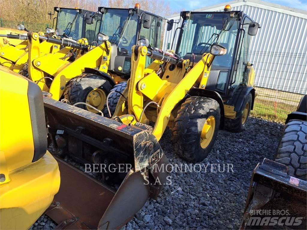 CAT 906M Φορτωτές με λάστιχα (Τροχοφόροι)