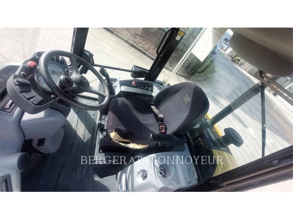 CAT 906M Φορτωτές με λάστιχα (Τροχοφόροι)