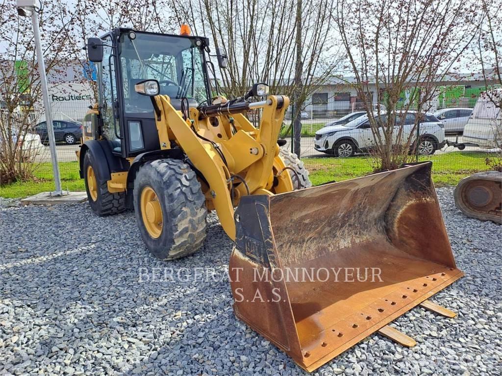 CAT 906M Φορτωτές με λάστιχα (Τροχοφόροι)