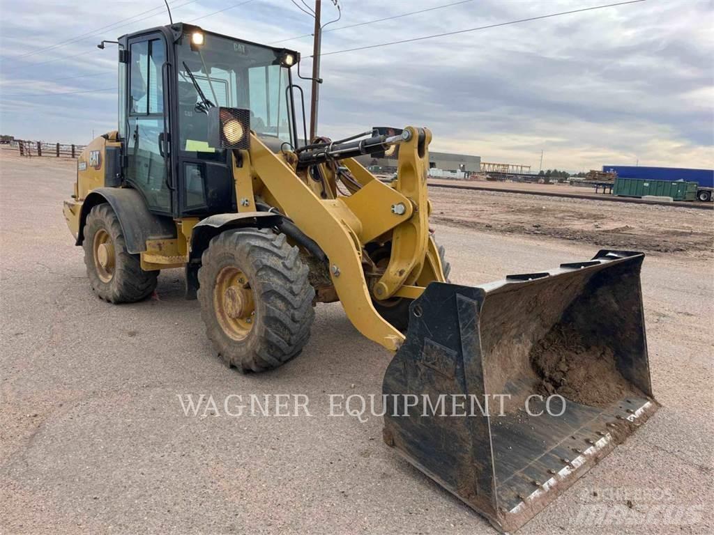 CAT 906M Φορτωτές με λάστιχα (Τροχοφόροι)