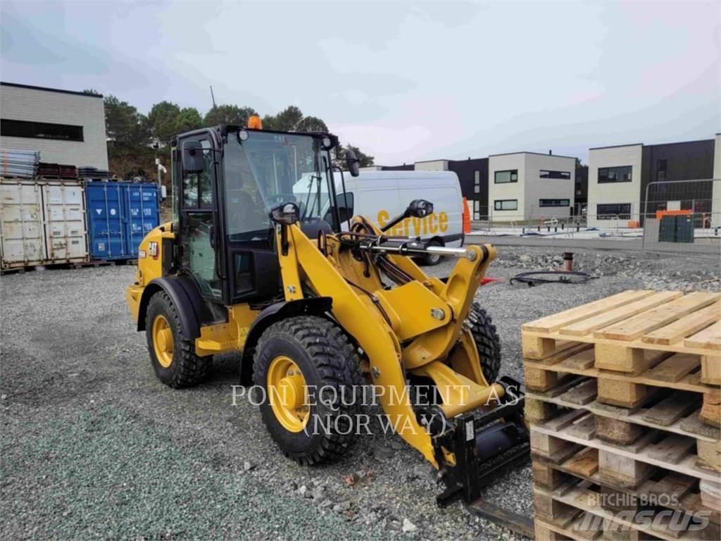CAT 906M Φορτωτές με λάστιχα (Τροχοφόροι)