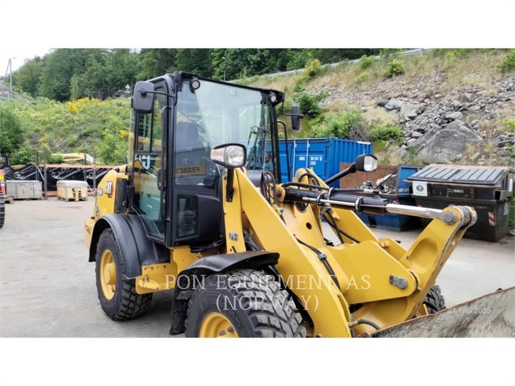 CAT 906M Φορτωτές με λάστιχα (Τροχοφόροι)