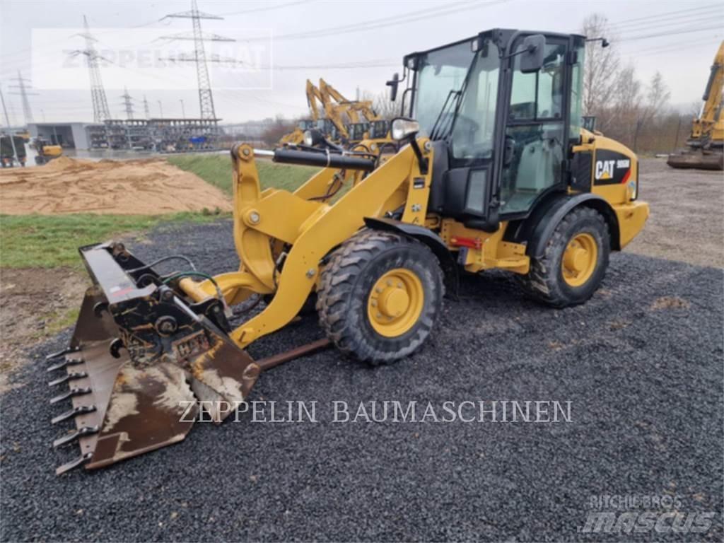CAT 906M Φορτωτές με λάστιχα (Τροχοφόροι)