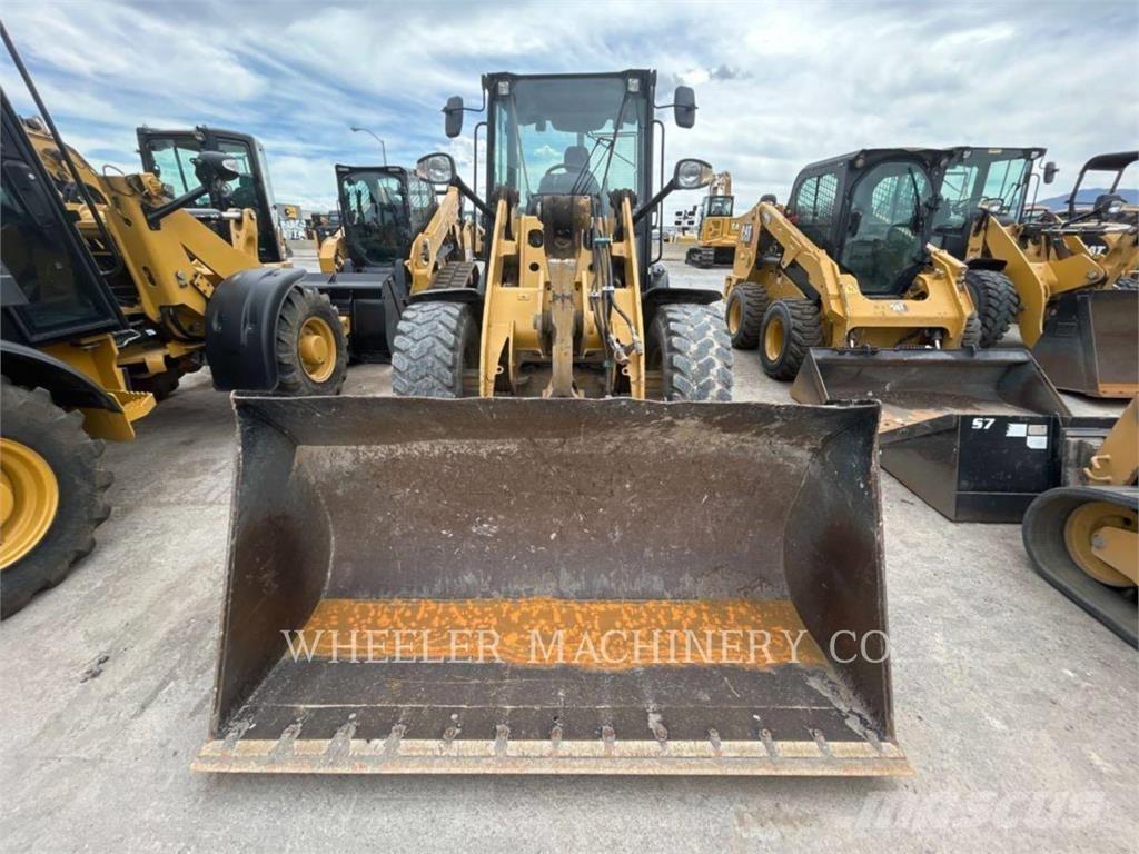 CAT 906M Φορτωτές με λάστιχα (Τροχοφόροι)