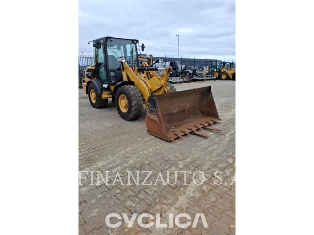 CAT 906M Φορτωτές με λάστιχα (Τροχοφόροι)