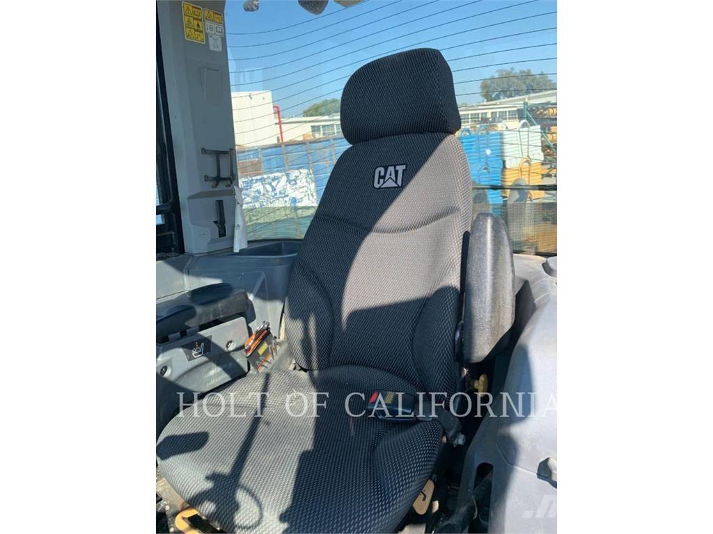 CAT 907 Φορτωτές με λάστιχα (Τροχοφόροι)