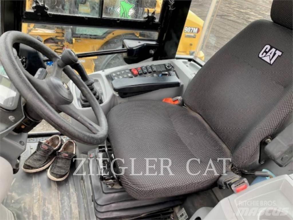 CAT 907M Φορτωτές με λάστιχα (Τροχοφόροι)