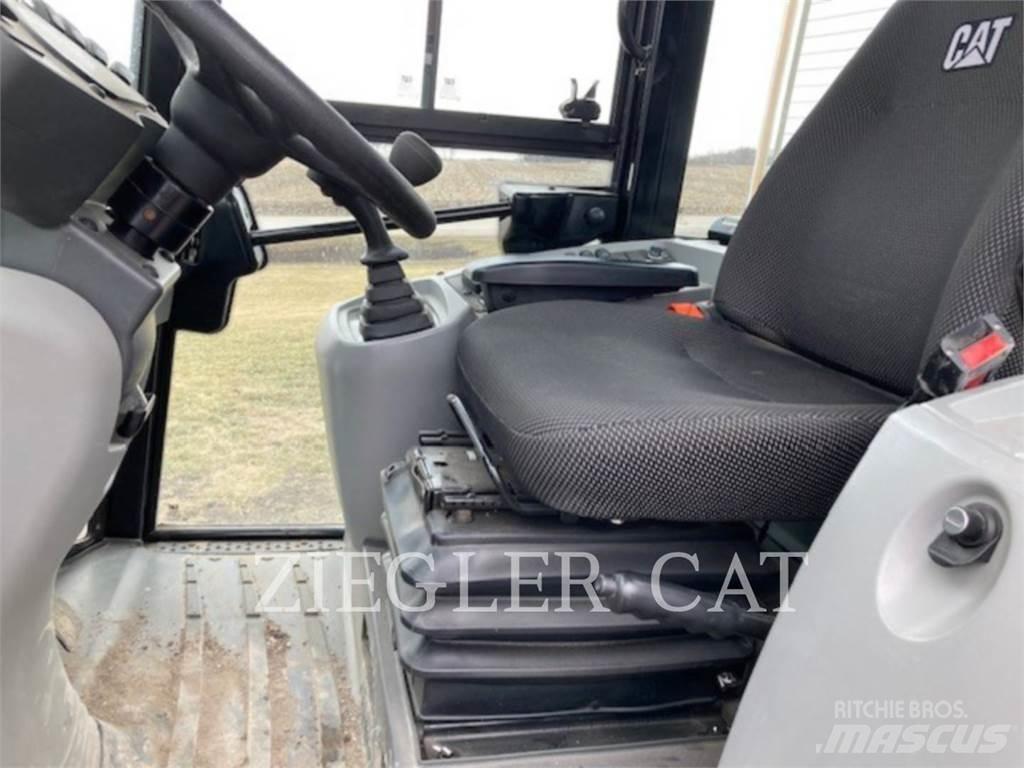 CAT 907M Φορτωτές με λάστιχα (Τροχοφόροι)