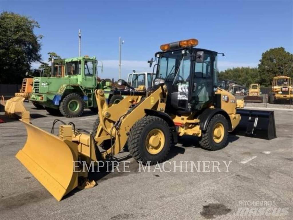 CAT 907M Φορτωτές με λάστιχα (Τροχοφόροι)