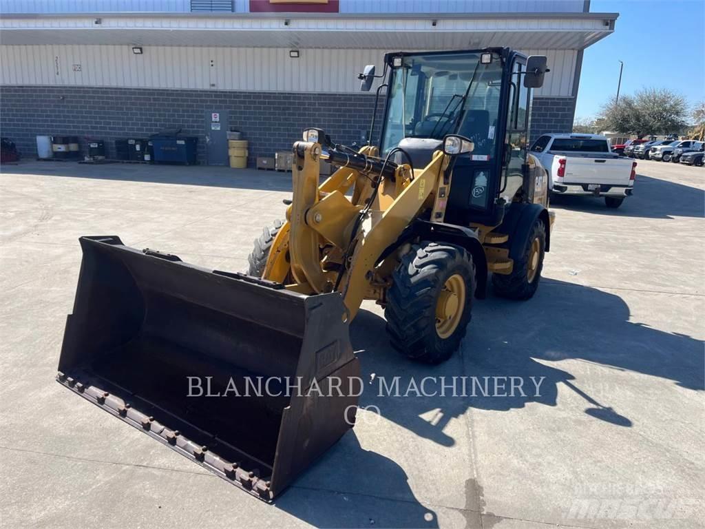 CAT 907M Φορτωτές με λάστιχα (Τροχοφόροι)