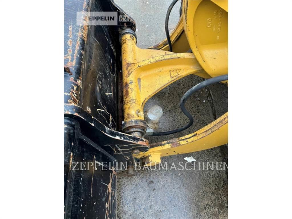 CAT 907M Φορτωτές με λάστιχα (Τροχοφόροι)