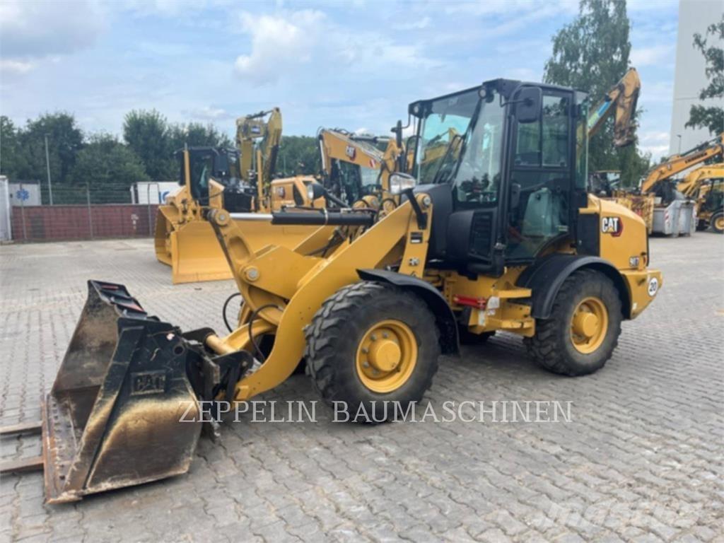 CAT 907M Φορτωτές με λάστιχα (Τροχοφόροι)